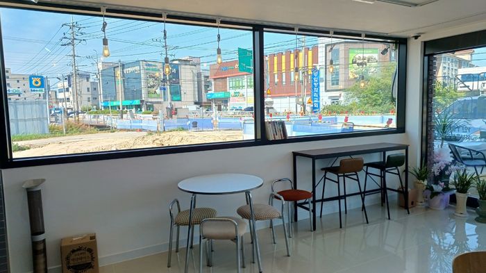 COFFEE 105 입장점